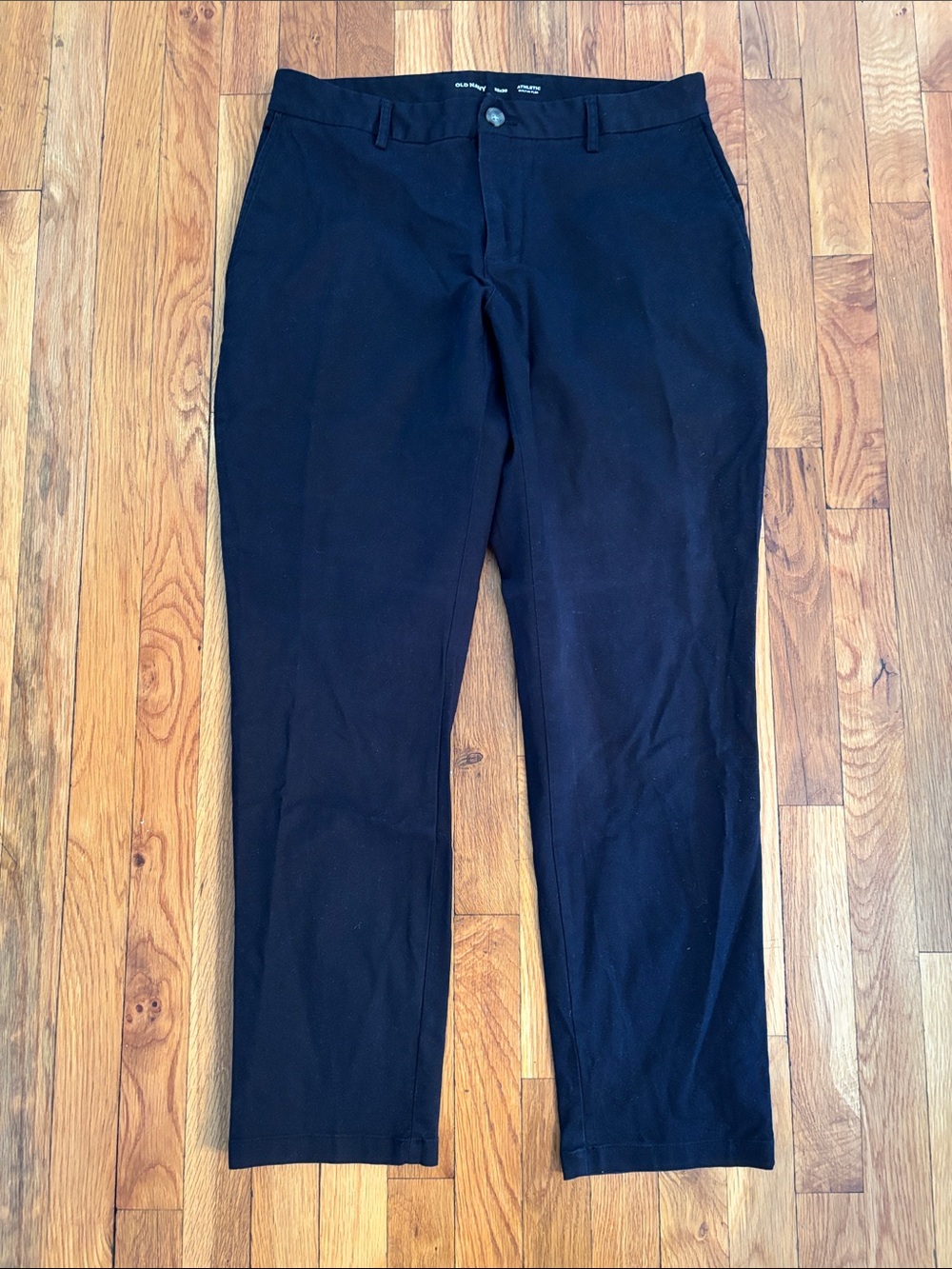 Old Navy Men's Black athletic fit Chinos